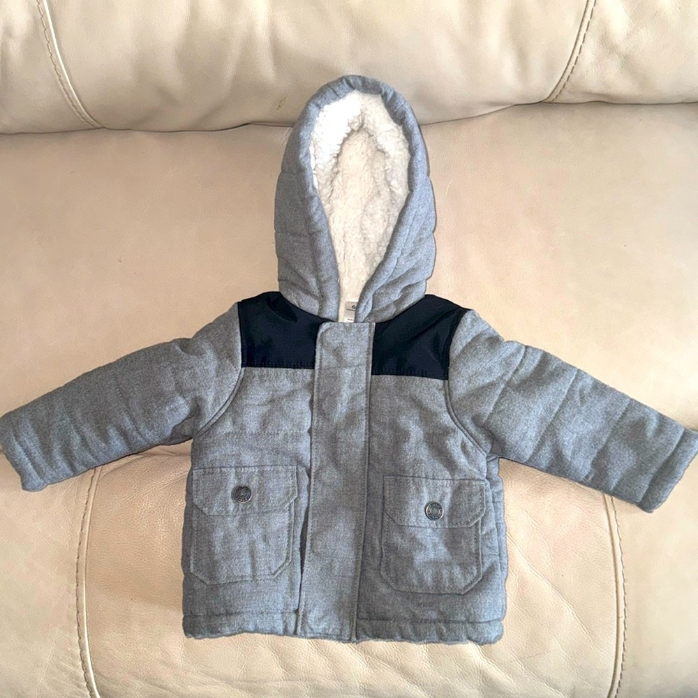 Carter’s 6M Gray Winter Coat with Lined Hood